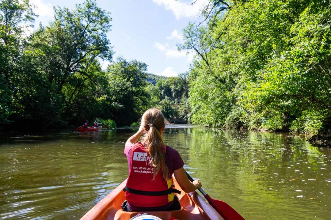 canoeing down the Célé valley