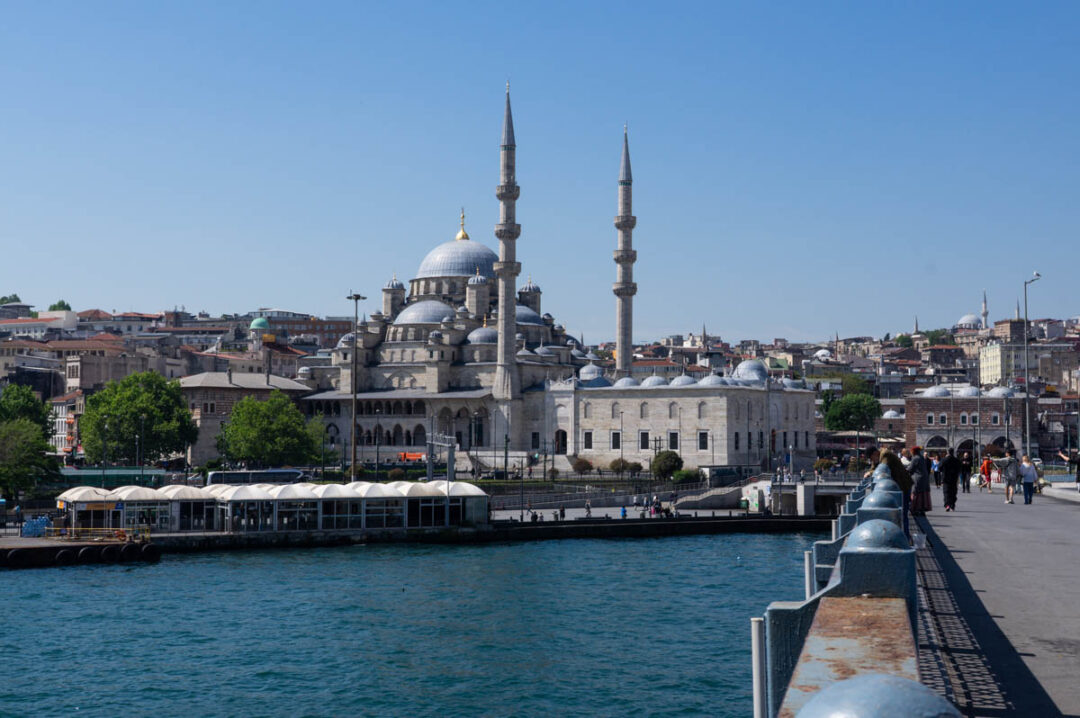 The new mosque in Istanbul near the Galata Bridge