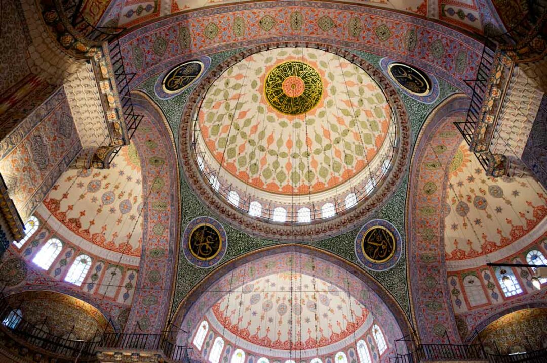 the main dome of the New Mosque in Istanbul